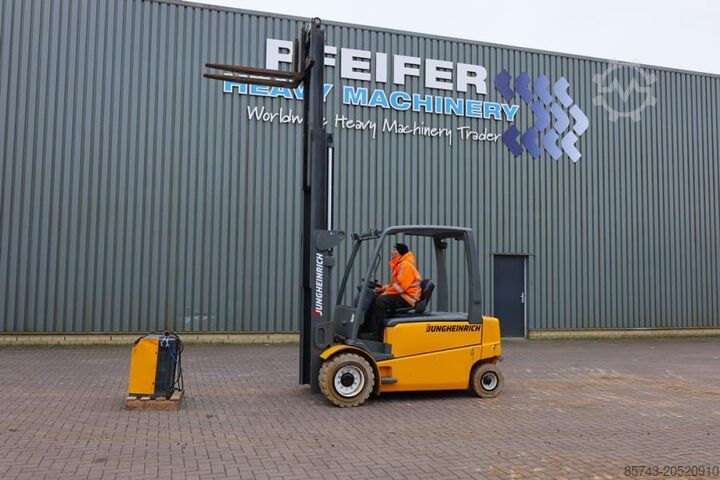 Vorkheftruck Jungheinrich EFG550 Electric, 5000kg Capacity, Lifting Height 3