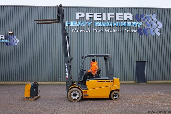 Vorkheftruck Jungheinrich EFG550 Electric, 5000kg Capacity, Lifting Height 3
