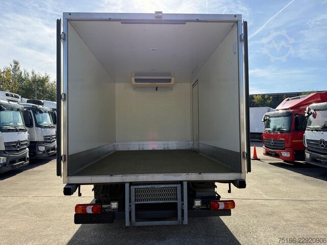 Furgon sa rashladnim sandukom MERCEDES-BENZ ATEGO 816 L Kühlkoffer 4,15 m*THERMO*EURO 6 D