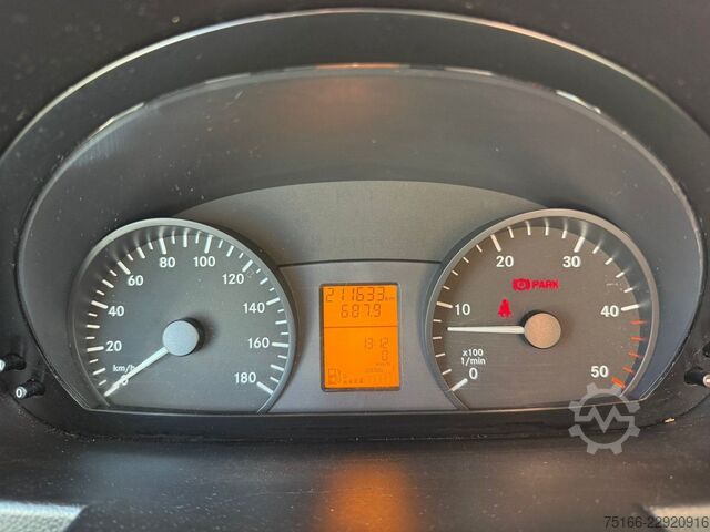 Sandučar MERCEDES-BENZ SPRINTER 519 CDI Kühlkoffer 3,5 m LBW*THERMO