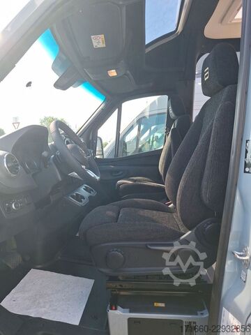 Kamper BÜRSTNER Habiton X HMX 6.0 4x4, Markise, CLESANA