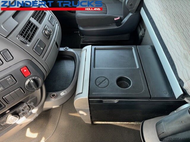 Standard-SZM DAF XF 480 SPACECAB