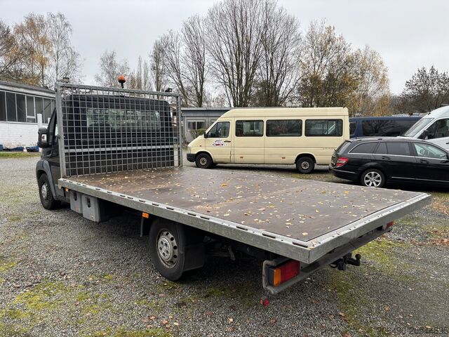 Transporter sa ravnim posteljom FIAT Ducato Maxi