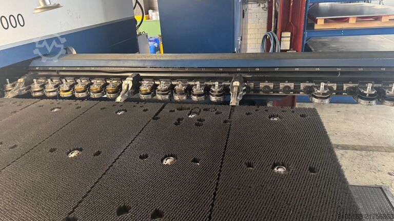 Pons-laser-combinatiemachine TRUMPF TRUMATIC 7000