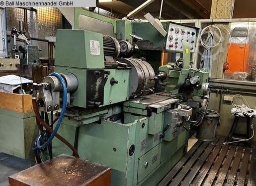 Interne en vlakslijpmachine VOUMARD 5A