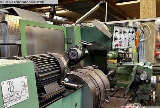Interne en vlakslijpmachine VOUMARD 5A