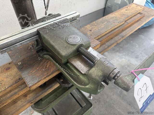 Mașină de găurit cu coloană ALZMETALL AB 25 SV