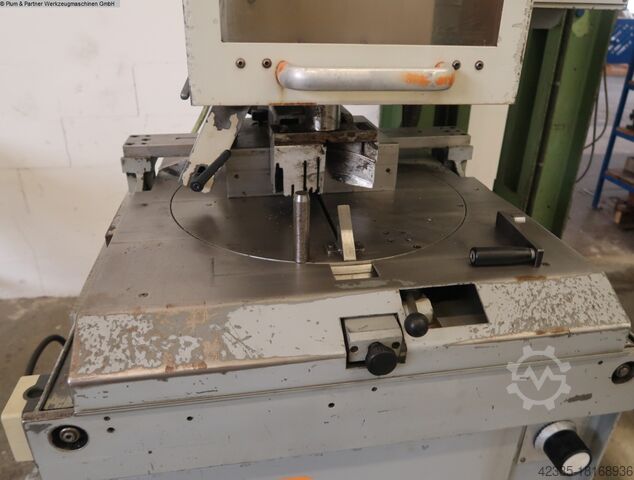 Zimna piła tarczowa KASTO GKS 400 U / Halbautomat