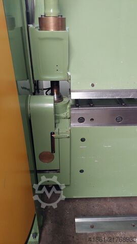 Univ. Schwenkbiegemaschine FASTI 212-20-4