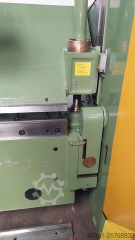 Univ. Schwenkbiegemaschine FASTI 212-20-4