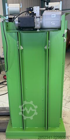  Owrak Kompakte und flexible Ballenpresse