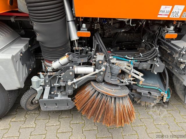 Veegmachine MERCEDES-BENZ Atego Kehrmaschine BUCHER CITYFANT 5000