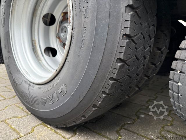 Veegmachine MERCEDES-BENZ Atego Kehrmaschine BUCHER CITYFANT 5000