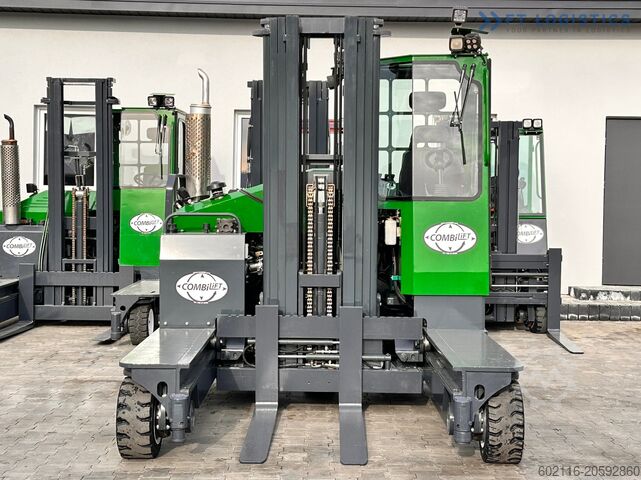 Carretilla elevadora de 4 vías Combilift C4500 / LPG / UDT / TRIPLEX / 5500MM