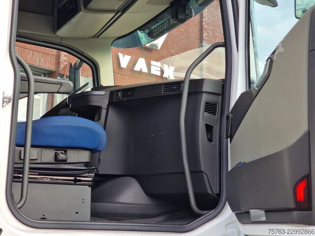 Volvo FH 13.500 Globetrotter XL 6x2 – retarder – rozstaw osi 3,20 m – pełne zawieszenie pneumatyczne Volvo FH 13.500 Globetrotter XL 6x2 - Retarder - 3.20...