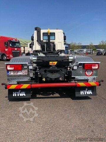 DAF 450 FAN 6X2 oś z żurawiem HYVA Loader 20-53-S DAF 450 FAN  6X2 axle  with HYVA Loader 20-53-S