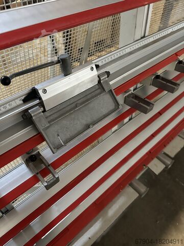 Πριόνι πάνελ όρθιο Striebig Standard 6220A