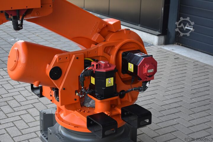 Industriële robot FANUC R-2000iB/210F