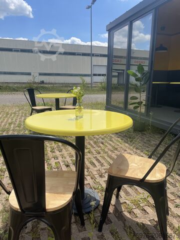 Mașină de vending/ camion de alimente Other Container mit Sitzmöglichkeiten