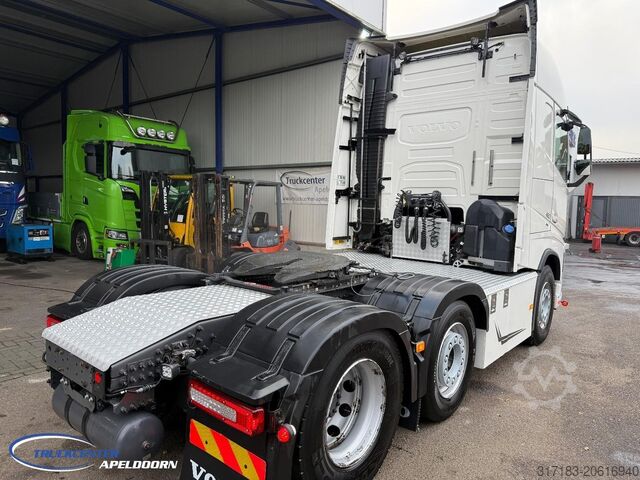 Standaard trekker Volvo FH 460 6x2, 593.900 km