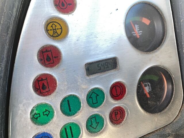 Mobiele graafmachine Terex TW110 with two-piece offset boom and 3 buckets