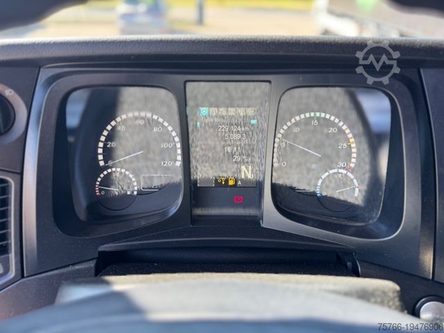 Camion de boissons MERCEDES-BENZ ANTOS 2535 / 2 x AHK / LBW / LENKACHSE / 20 PAL