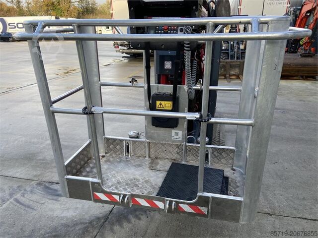 Leddelt teleskopisk arbejdsplatform Hinowa Lightlift 15.70 IIIS (3832)