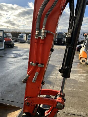 Mini ekskavatör Kubota U50-5 (8596)