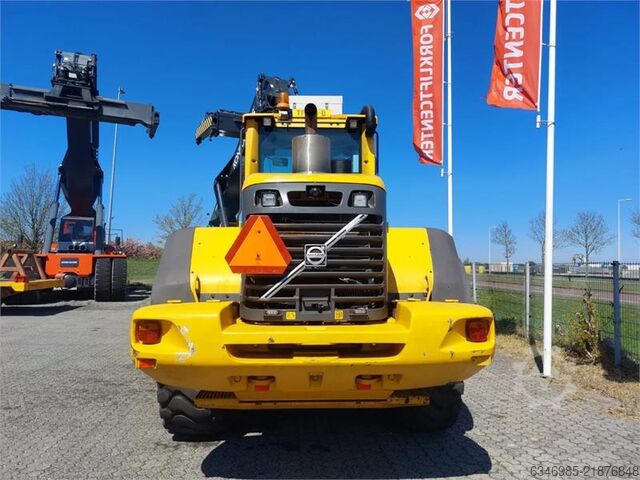 Stavební stroj Volvo L110F