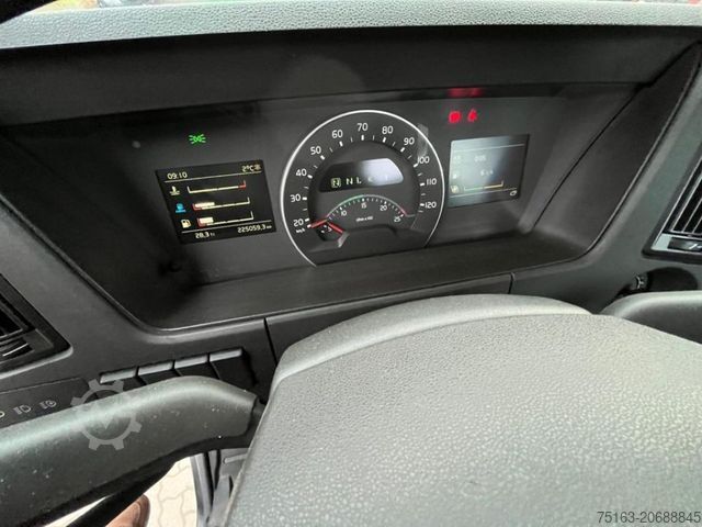 Three-sided tipper truck VOLVO FM 330 4x2 2-Achs Kipper Meiller