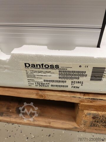  Danfoss VLT5004PT5C20STR3DLF00A00CO