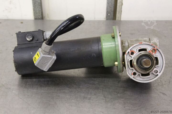 Servomotor SEM MT30U4-57