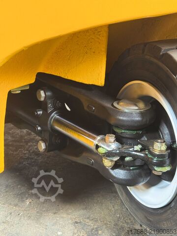 Carrello elevatore frontale GPL Jungheinrich TFG 316s - Service Neu + Garantie - nur 4.717Std.