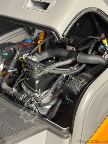 Carrello elevatore frontale GPL Jungheinrich TFG 316s - Service Neu + Garantie - nur 4.717Std.