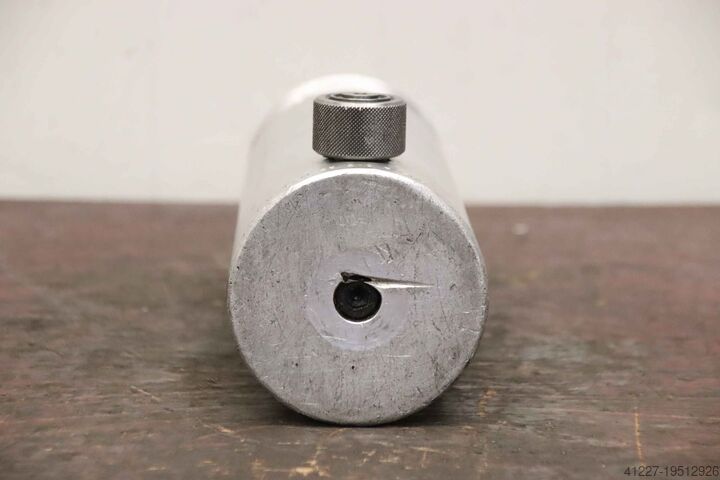 Hydraulic cylinder 25 t FAG LZM 25/200 PN500 8607