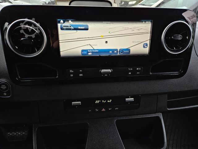 Furgon blaszak MERCEDES-BENZ Sprinter 317 CDI 26°°°KM|MAXI|LED|9G|TOP ZUSTAND