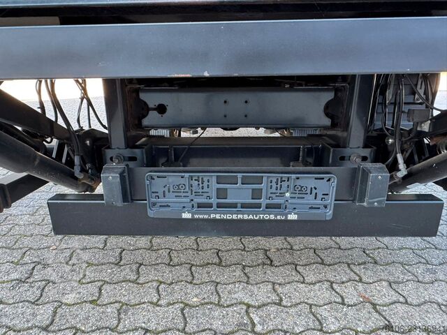 Βαν με κουρτίνα πλευράς IVECO Daily 72C18 Hi-Matic Pritsche Plane+LBW