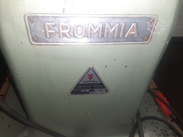 Mašina za mlevenje kaiša Frommia