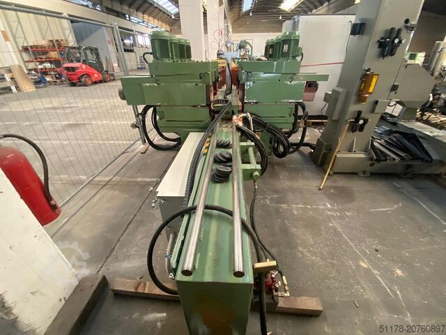 1994 Bacci FCH8 Διπλο-άξονος φρέζα με 4 κεφαλές ανά πλευρά (3 για φρεζάρισμα και 1 για λείανση) Bacci FCH8