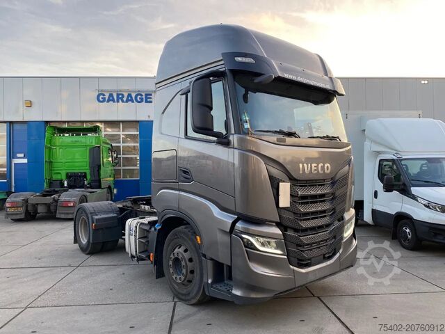 Standard tractor Iveco S-WAY 480 / Intarder / Hydraulic