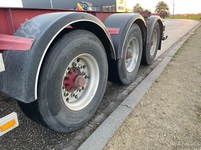 Containertransport Burg BPO 12-27 CCXGX-00 20/30 FT Chassis / BPW Axles...