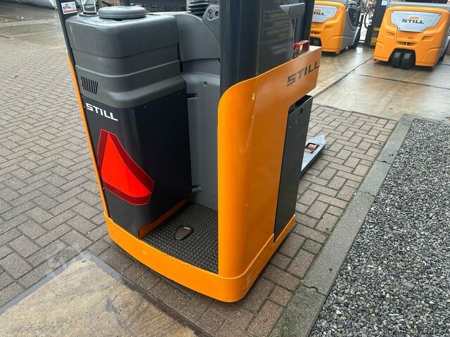 VS-22523 Electric triplex mast stacker 6300mm Refurbished STILL SV 16