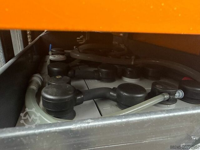 VS-22523 Electric triplex mast stacker 6300mm Refurbished STILL SV 16