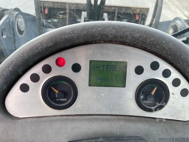 Nakladač Terex TL160