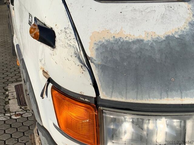 Kiepwagen bestelauto Iveco Daily 35C11 - 7 posti -  Km 166.400