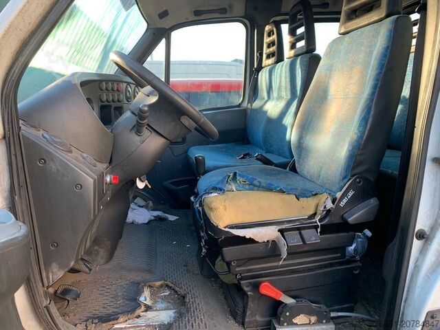 Kiepwagen bestelauto Iveco Daily 35C11 - 7 posti -  Km 166.400