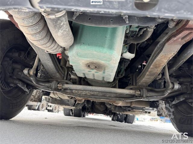 Crane Volvo FH540 8x4 Tridem Crane truck w/ 50 t/m HMF crane w