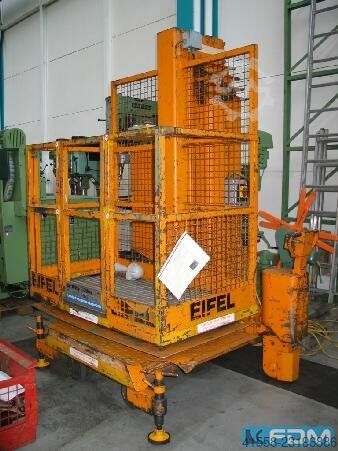Munkaplatform EIFEL TB2A276