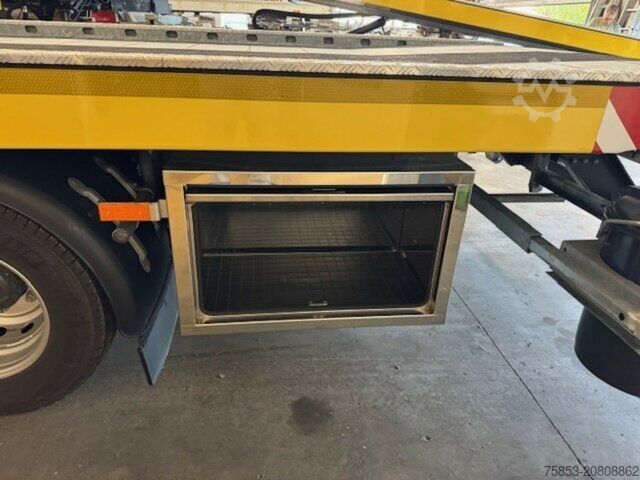 Takelwagen Iveco Daily 70C18H Doka Autotransporter