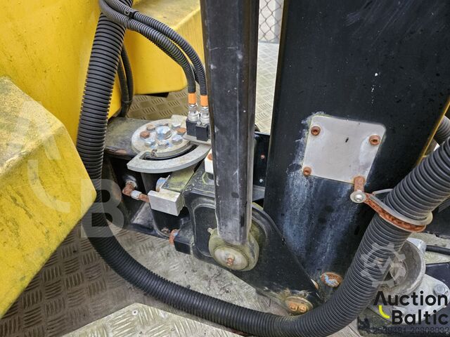 Vrachtwagenhoogwerker Versalift VDT-170-F